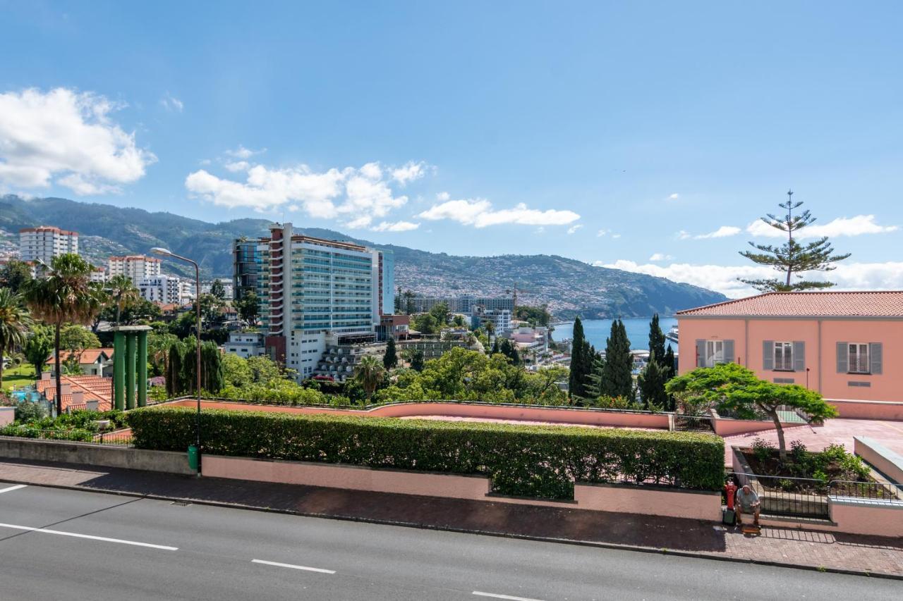 Suite 106 - Two bedroom apartment Funchal  Buitenkant foto