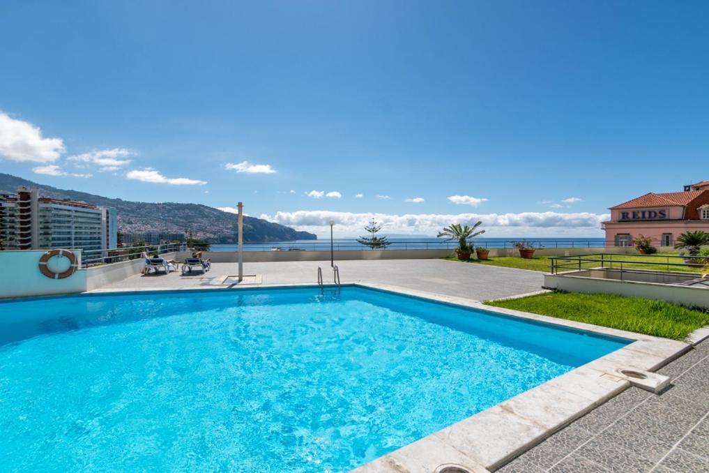 Suite 106 - Two bedroom apartment Funchal  Buitenkant foto